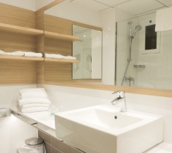 Двухместный номер Standard с балконом двуспальная кровать в Hotel Cesar Augustus