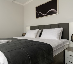 Двухместный люкс двуспальная кровать в Отель Downtown Suites Hotel Yerevan
