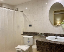 Двухместный номер Standard 2 отдельные кровати в Surin Bay Inn