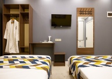 DOUBLE 110, 111 в Double L Hotel