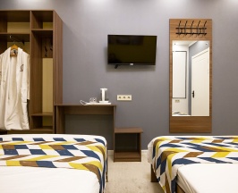 DOUBLE 110, 111 в Double L Hotel