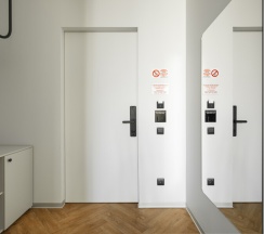 Панорамный пентхаус с видом на гавань и мосты (3,4), Тигровая 16А в Panorama Suites Group