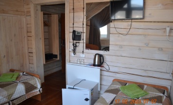 Стандартный двухместный номер с двумя отдельными кроватями в Гавань Листвянка