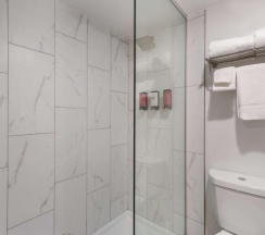 Двухместный номер Standard двуспальная кровать в SureStay Plus Hotel by Best Western Scottsdale North (ex.Fairfield Inn by Marriott Scottsdale North)