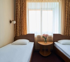 Номер стандарт с 2 односпальными кроватями в Термы Плюс