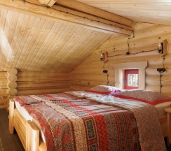 Сосновый бор 2+2 с двуспальной кроватью в Ладога озеро