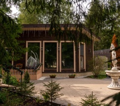 Изольда в Лопановичъ Park