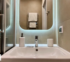 Улучшенный стандартный номер в Авиатор by richotels