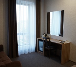 Улучшенный номер (твин) в SKY LUX HOTEL