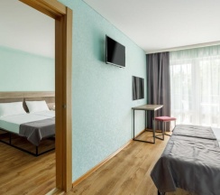 Номер стандарт семейный с 4 односпальными кроватями в Sunrise Park Hotel Relax&Spa