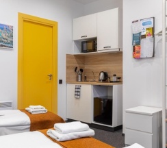 izzzi APARTAMENT с отд. входом на 1 этаже в izzzi 3* у Гостиного двора