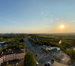 ул. Комарова д.8, кв.424 15 этаж, 6 подъезд в Рич хотелс