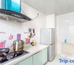 Тент с 3 комнатами с видом на море в Rizhao Shuohai Seaview Homestay (Wanpingkou Branch)