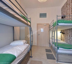 Кровать в общем номере (женский номер) в Hostel Lwowska 11
