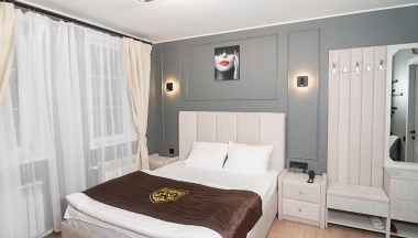 Полулюкс в Hotel X.O.