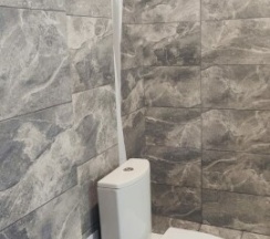 Четырехместный номер с выходом во двор в Amina