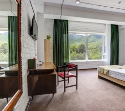 Двухместный номер Standard с видом на горы (2 отдельные кровати) в Olive hotel & Spa Ala Archa