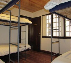Кровать в общем номере в Hobu Hostel