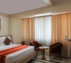 Одноместный номер Superior в Royal Park Hotel