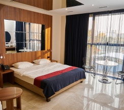 Улучшенный стандартный номер с джакузи (SUPERIOR WITH JAKUZZI) в Hollywood De Luxe