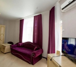 Трехместный Комфорт с балконом в Galla