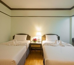 Семейный номер Standard в Grand Plaza Hotel