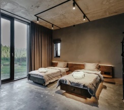 Двухместный номер Standard с видом на горы двуспальная кровать в Moon2