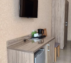 Комната стандарт с 1 односпальной и 1 двуспальной кроватью в Diva plaza