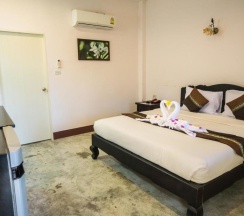 Бунгало с видом на сад в Chang Cliff Resort