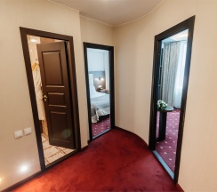 Luxe в Don-Plaza