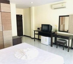 Номер Standard в ME Hotel Beach View