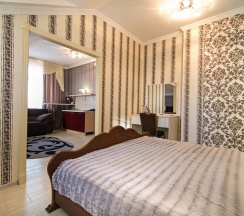 Люкс улучшенный в Hotel X.O.