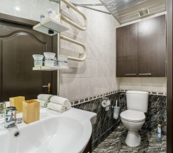 Двухместные апартаменты Standard с балконом и с видом на парк двуспальная кровать в Квартира Urban Stay | Атмосфера центра