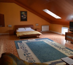 Двухместный Джуниор сюит двуспальная кровать в Звёздный дом