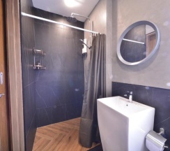 Люкс с 2 комнатами в Sureena Hotel