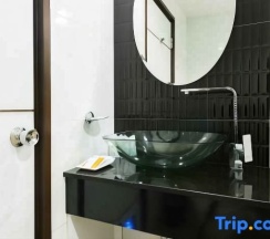 Двухместный номер Superior с балконом 2 отдельные кровати в The Legacy Hotel