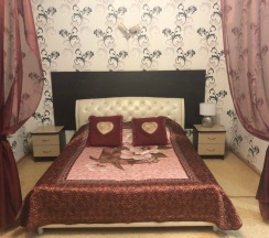 Двухместный люкс двуспальная кровать в Ника