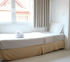 Трёхместный номер Comfort с балконом в Sunshine Guest House