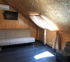 Комфорт- мансарда в AlexHome