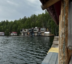 Шатёр с тропой по воде в Оланга на воде