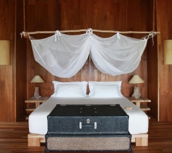Люкс With Pool Crusoe с 3 комнатами в Soneva Fushi