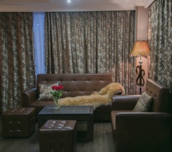 Номер делюкс в Юность