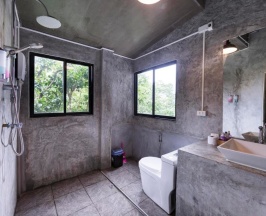 Кровать в общем номере в Deishaview Jungle Hostel (Adults Only)
