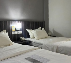 Двухместный номер Deluxe 2 отдельные кровати в Kaliban Hotel
