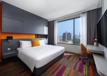 Номер Deluxe в Mercure Bangkok Siam