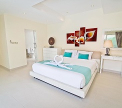 Вилла с 4 комнатами в Tropicana Pool Villa