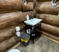 Четырёхместный номер №4 с красивым видом из окна в Дубки