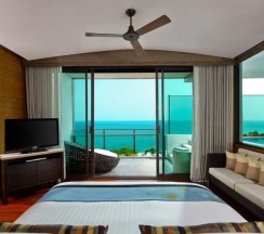 Двухместный люкс двуспальная кровать в Rayong Marriott Resort & Spa