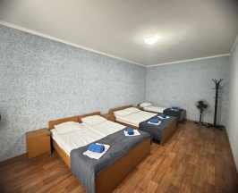 Пятиместный эконом в Эверест