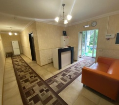 Двухместный номер Economy с видом на город двуспальная кровать в Х-hotel